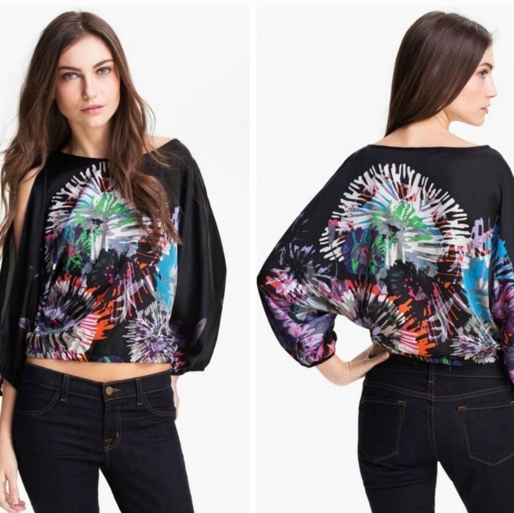 BCBGMaxAzria Suzie XS Abstract Dolman Crop Blouse Artsy Y2K Party Top